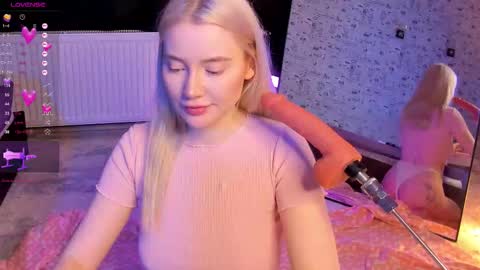 lillie_berry online show from 02.10.26