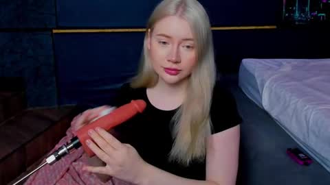 lillie_berry online show from 03.17.26