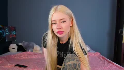 lillie_berry online show from 06.24.26