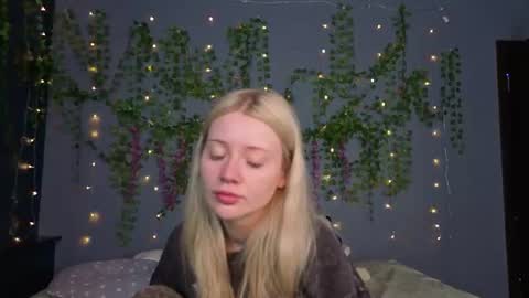 lillie_berry online show from 07.21.26