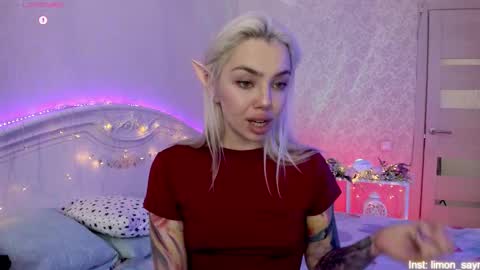 LilliMoore online show from 11.09.25