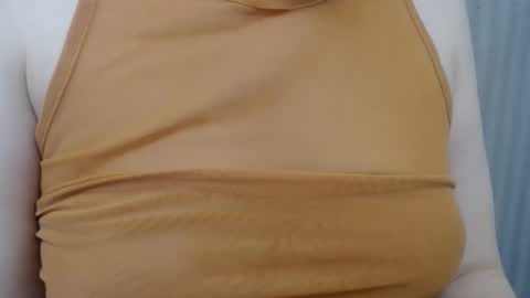 Snapshot of lillkit chatting on 12.07.24 Lilu online show from 12.07.24