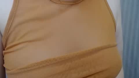 Snapshot of lillkit chatting on 12.23.24 Lilu online show from 12.23.24