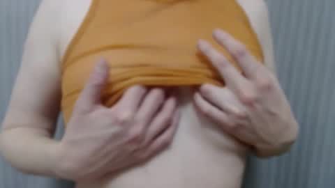 Snapshot of lillkit chatting on 12.25.24 Lilu online show from 12.25.24