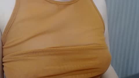 Snapshot of lillkit chatting on 12.27.24 Lilu online show from 12.27.24