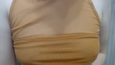 Snapshot of lillkit chatting on 01.24.25 Lilu online show from 01.24.25