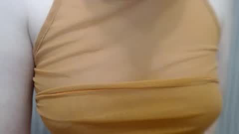 Snapshot of lillkit chatting on 01.28.25 Lilu online show from 01.28.25