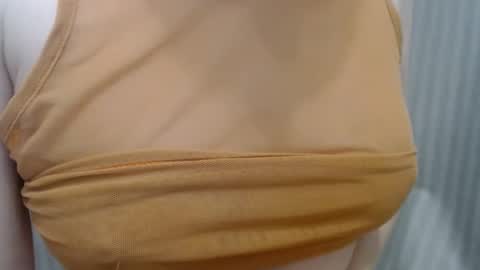 Snapshot of lillkit chatting on 03.10.25 Lilu online show from 03.10.25