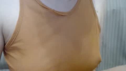 Snapshot of lillkit chatting on 09.13.25 Lilu online show from 09.13.25