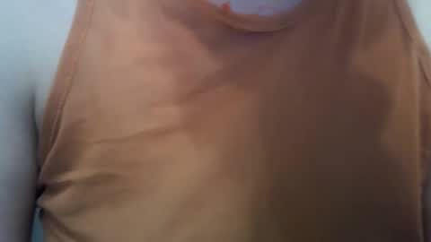 Snapshot of lillkit chatting on 10.10.25 Lilu online show from 10.10.25