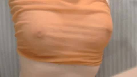 Snapshot of lillkit chatting on 01.12.26 Lilu online show from 01.12.26