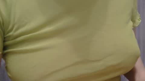 Snapshot of lillkit chatting on 02.08.26 Lilu online show from 02.08.26