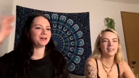 lillstephanie online show from 10.05.25