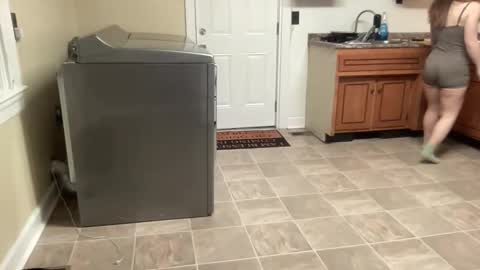 lilly_adams88 online show from 03.10.26