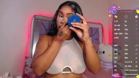 Snapshot of lilly_jackson chatting on 07.04.26 Queen Qos. online show from 07.04.26