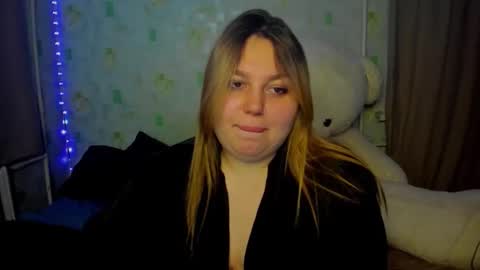 Snapshot of lillyhaigh chatting on 05.06.26 lillyhaigh online show from 05.06.26