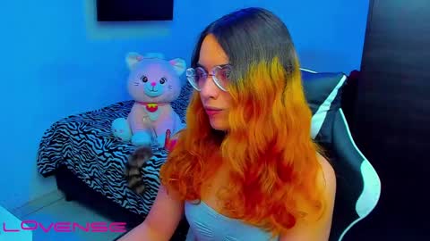 Lilly3 online show from 05.01.26