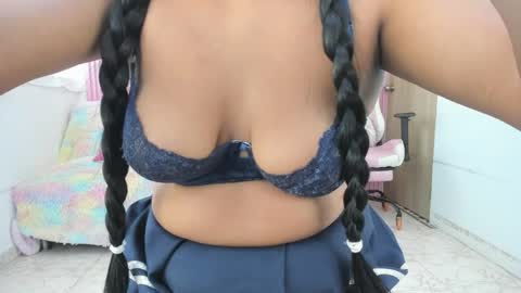 lillyy16 online show from 04.25.26