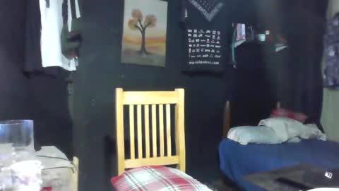 Snapshot of lilmattt666 chatting on 12.14.24 sk lilmattt online show from 12.14.24