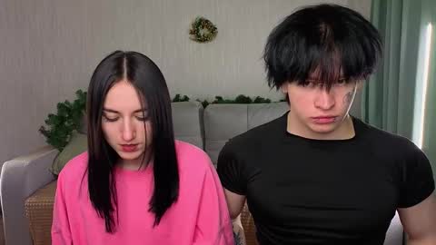 Kris Lilo online show from 12.19.25