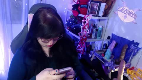 Lilo  online show from 02.18.25