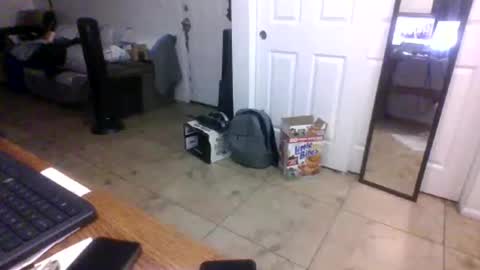 Snapshot of lilpackage69 chatting on 11.19.25 lilpackage69 online show from 11.19.25