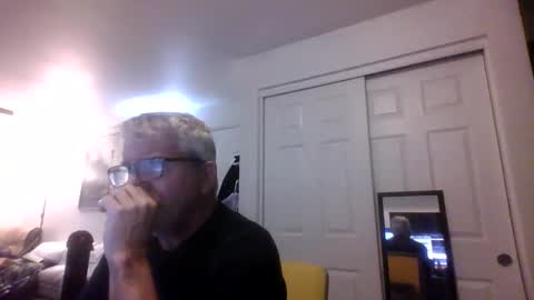 Snapshot of lilpackage69 chatting on 11.23.25 lilpackage69 online show from 11.23.25