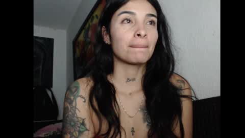 Snapshot of lilpalacio chatting on 02.16.25 lil palacio online show from 02.16.25