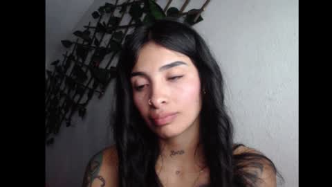 Snapshot of lilpalacio chatting on 03.02.25 lil palacio online show from 03.02.25