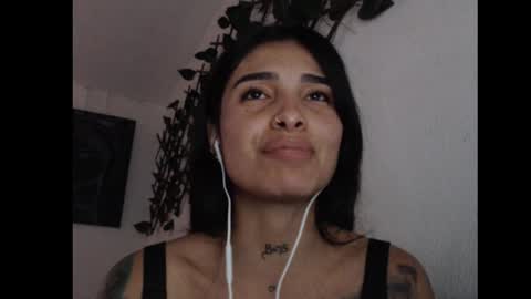 Snapshot of lilpalacio chatting on 03.10.25 lil palacio online show from 03.10.25