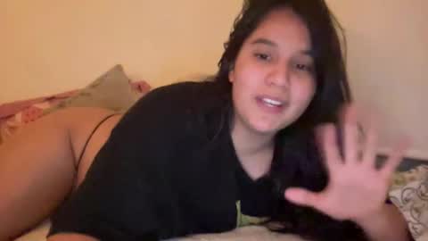 Snapshot of lilprincessxoxo_ chatting on 06.11.26 lilprincessxoxo_ online show from 06.11.26