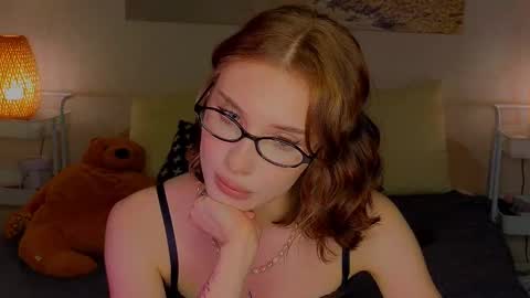 Snapshot of lilpupsonish chatting on 02.21.25 Jesse and Grace online show from 02.21.25