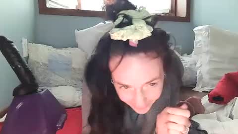 Snapshot of lilrosiedoll chatting on 12.12.24 Lilrosiedoll online show from 12.12.24