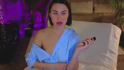 Lilu online show from 04.23.26