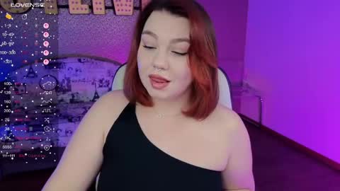 Lilu online show from 05.05.26