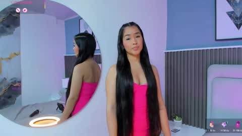 Snapshot of lily__star chatting on 10.24.25 lily online show from 10.24.25