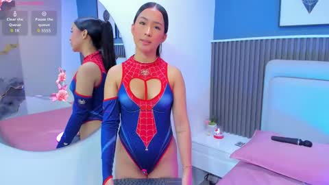 Snapshot of lily__star chatting on 11.24.25 lily online show from 11.24.25