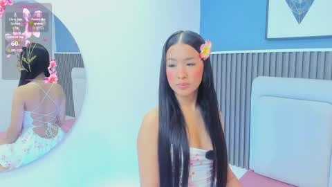 Snapshot of lily__star chatting on 05.08.26 lily online show from 05.08.26