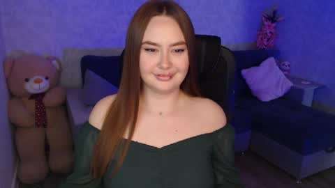 Snapshot of lily_baker_ chatting on 06.18.26 lily_baker_ online show from 06.18.26