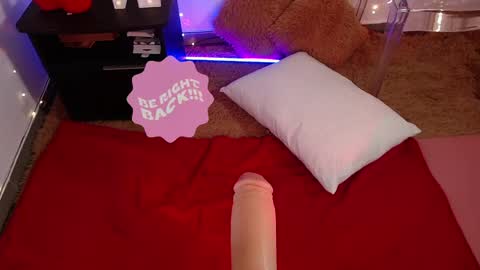 just lily online show from 12.20.24