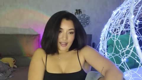 Lily online show from 11.13.25