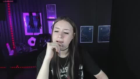 Lily online show from 02.13.25