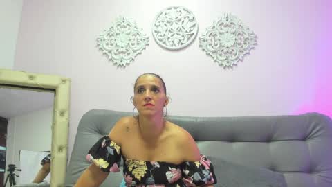 lily_rose0 online show from 05.01.26