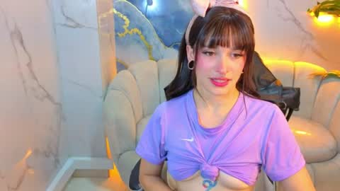Snapshot of lily_tx chatting on 07.17.26 Follow me.. Live 730 to 1400 online show from 07.17.26