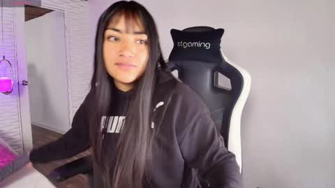 lily_waist online show from 10.10.25