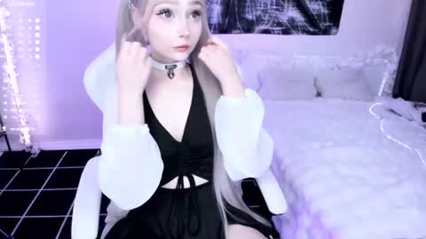 Lily online show from 06.19.26