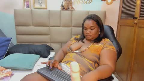 Lily online show from 09.13.25