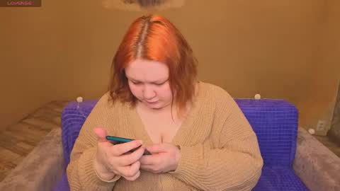 Snapshot of lilybelll chatting on 04.09.26 Lily online show from 04.09.26