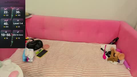 Lily online show from 02.06.25