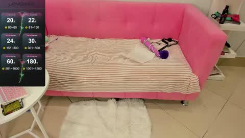 Lily online show from 03.10.25